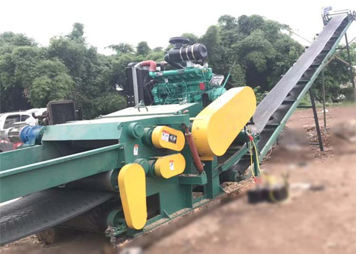 Drum Type Tree Wood Chipper Crusher Machine 110 Kw Hydraulic Buffering System