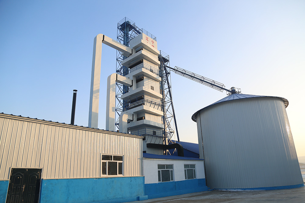400 Ton Continuous Corn Grain Tower Dryer For Maize Clean Hot Blast Heating Medium